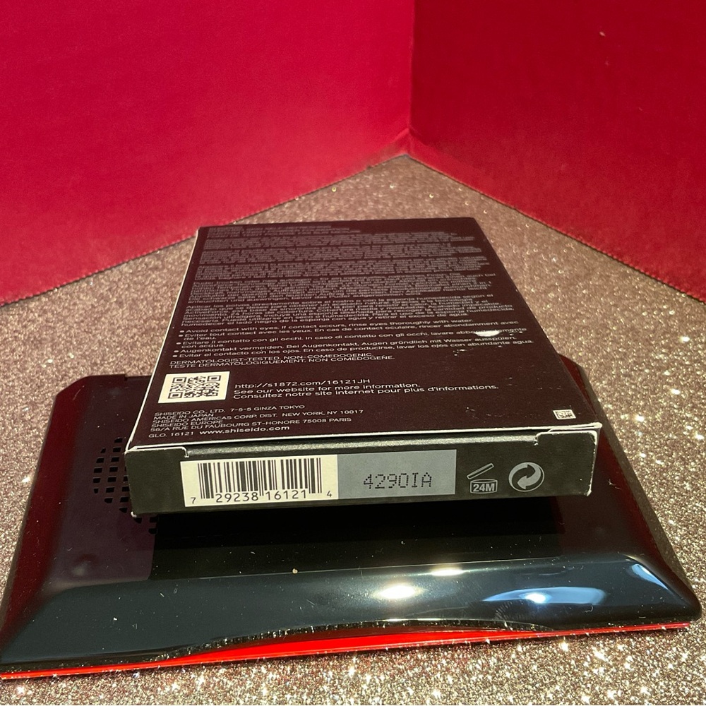 SHISEIDO Synchro powder foundation- OAK #340 - Picture 11 of 11